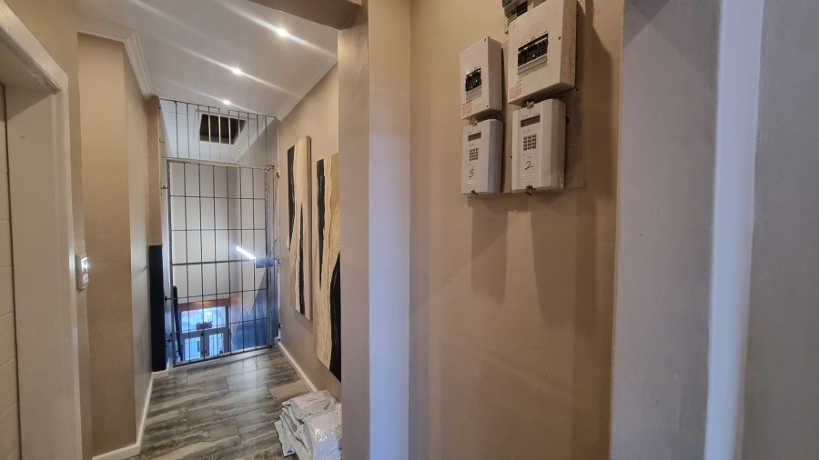 Commercial Property for Sale in Woodstock Western Cape
